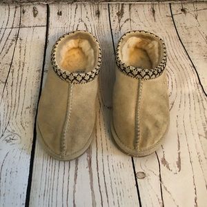 Ugg slippers
